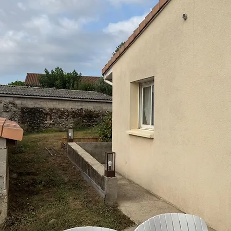 Maison *